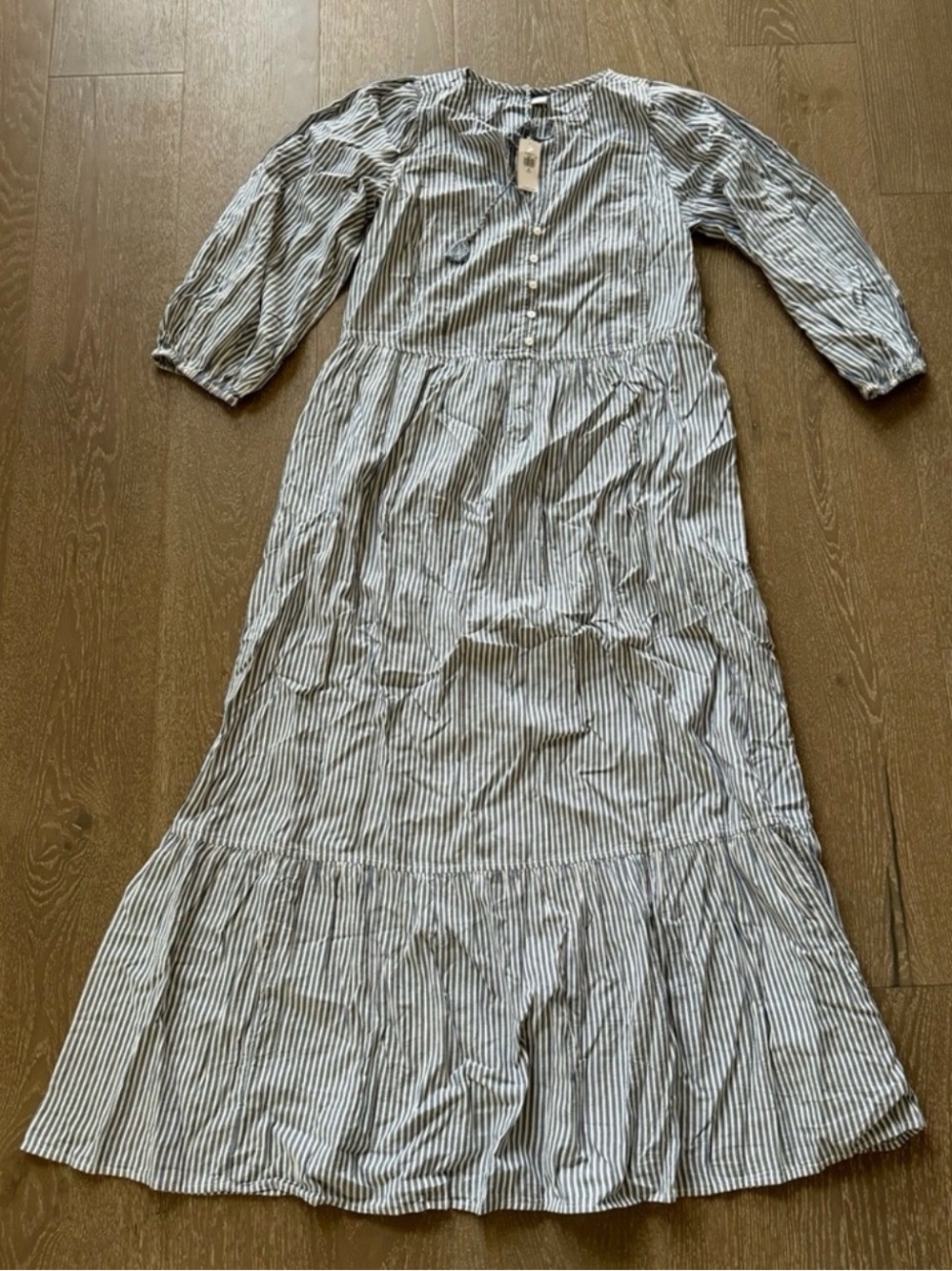 NWT Old Navy blue and white striped maxi dress